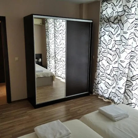 Apartment Victoria's *